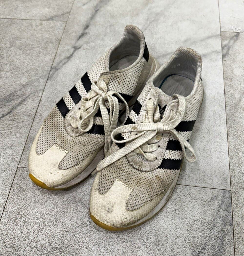 adidas Flashback White/Black Low Top Lace Up Mesh Sneakers Rubber Sole BA7760